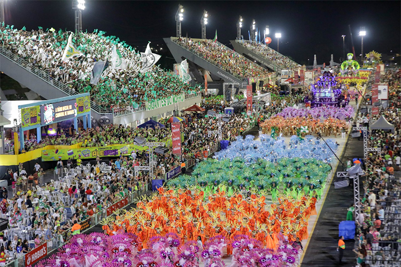 Desfile do Grupo Especial em Manaus: este ano haverá sorteio de prêmios para o público (Foto: SEC-AM/Divulgação)