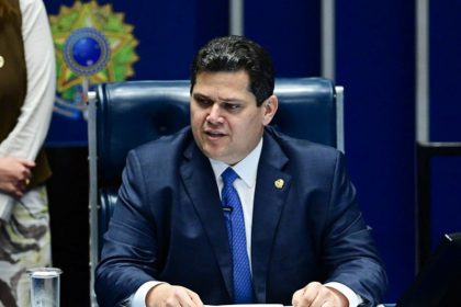 Davi Alcolumbre foi eleito com 73 votos dos 81 senadores (Foto: Andressa Anholete/Agência Senado)