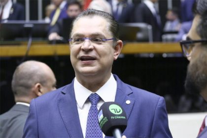 Deputado Sóstenes Cavalcante anunciou que anistia para golpistas será prioridade do partido (Foto: Kayo Magalhães/Agência Câmara)