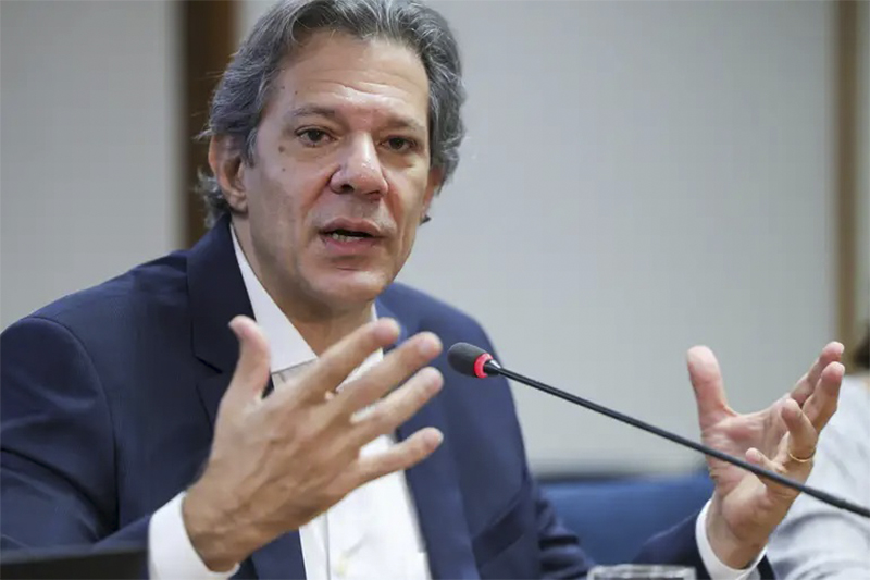 Fernando Haddad atribuiu a Bolsonaro estímulo ao contrabando (Foto: Fabio Rodrigues-Pozzebom/ABr)