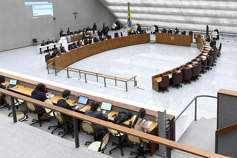Plenário do STJ: ministros defendem Judiciário e soberania do Brasil em reação a ataques do governo dos EUA (Foto: Gustavo Lima/STJ)