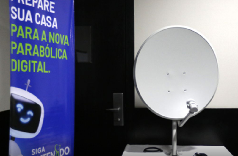 Antena parabólica com sinal digital permite acessar TV aberta Foto: Tânia Rêgo/ABr)