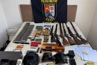Armas e munições foram apreendidas no bunker do crime (Foto: SSP-SP/Divulgação)