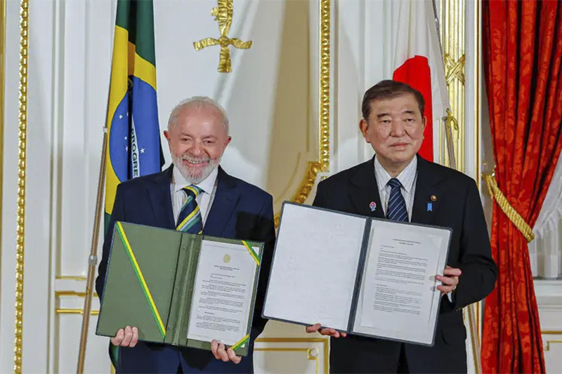 Presidente Lula com o primeiro-ministro do Japão, Shigeru Ishiba: acordos comerciais (Foto: Ricardo Stuckert/PR)