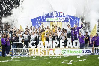 Jogadores do Corinthians festejam título do Paulistão sobre o Palmeiras (Foto: Lucas Correa/Enquadrar/Estadão Conteúdo)
