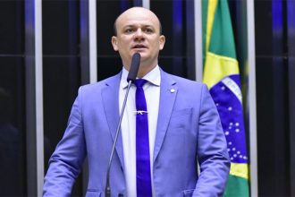 Deputado Cabo Gilberto Silva alega que alguns sites sensacionalistas não têm identificação dos proprietários (Foto: Zeca Ribeiro/Agência Câmara)