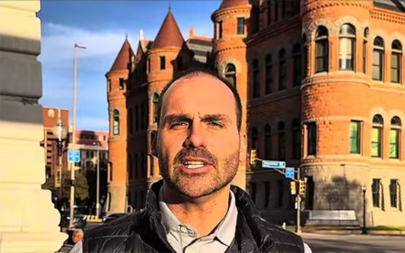 Eduardo Bolsonaro nos EUA: PSOL defende que Câmara negue licença (Imagem: YouTube/Reprodução)