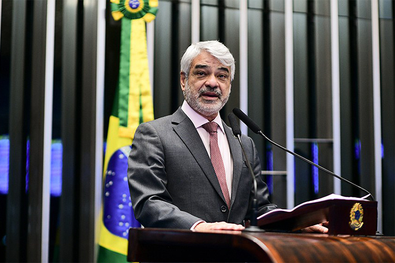 Humberto Costa: 'Sou presidente efetivo do PT até julho' (Foto: Pedro França/Agência Senado)