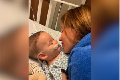 Virginia Fonseca com filho caçula: tratamento contra bronquiolite (Imagem: Instagram/Reprodução)