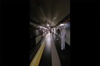Metrô na Espanha ficou parado com a falta de energia (Imagem: Instagram/Reprodução)