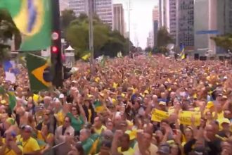 Avenida Paulista: bolsonaristas em manifestação de apoio a anistia para Jair Bolsonaro (Imagem: YouTube/Reprodução)
