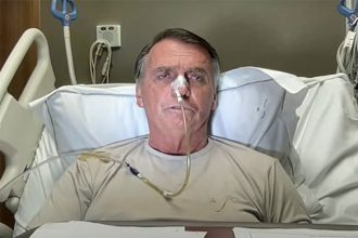 Ex-presidente Jair Bolsonaro diz ser o único candidato de direita aceito pela população (Imagem: SBT/YouTube/Reprodução)