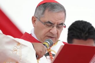 Giovanni Angelo Becciu recorre de condenação na Justiça, mas foi vetado no conclave (Imagem: Facebook/Record News)