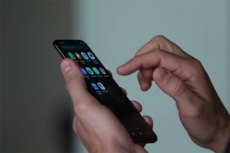 Governo combate roubo de celular com mensagens por WhatsApp (Foto: Tânia Rêgo/ABr)