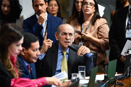 Relator Marcelo Castro atendeu pedido da bancada feminino sobre debate público (Foto: Roque de Sá/Agência Senado)