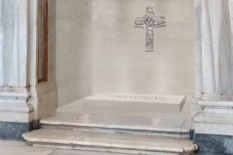 Túmulo onde papa Francisco será enterrado no sábado (Foto: Vaticano/Divulgação)