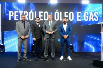 Petróleo, óleo e gás. Atem é premiado
