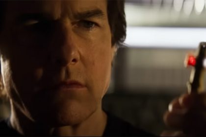 Tom Cruise em cena de Missão Impossível – Acerto Final, que estreia nos cinemas na quinta-feira (Imagem: Trailer/Reprodução)