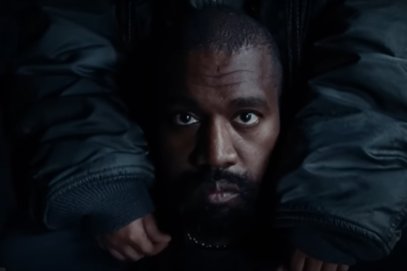 Kanye West viralizou no X com música que inclui discurso de Hitler (Imagem: YouTube/Reprodução)