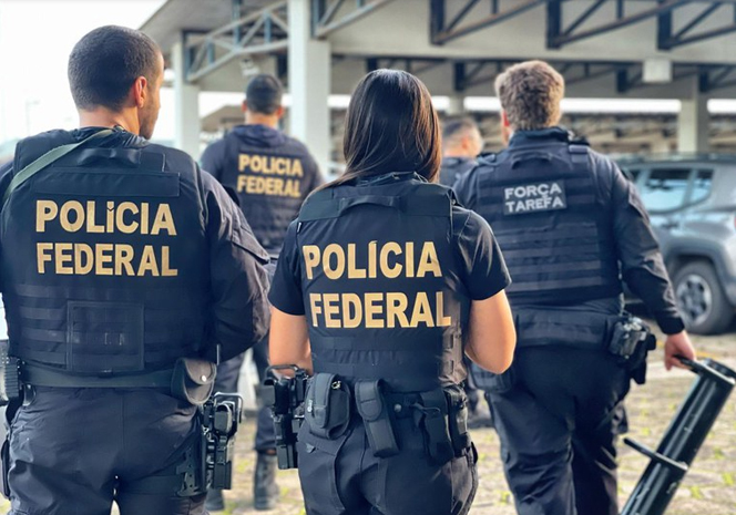 Agentes federais investigam grupo de extermínio que tinha lista com nomes de políticos e ministros (Foto: PF/Divulgação)