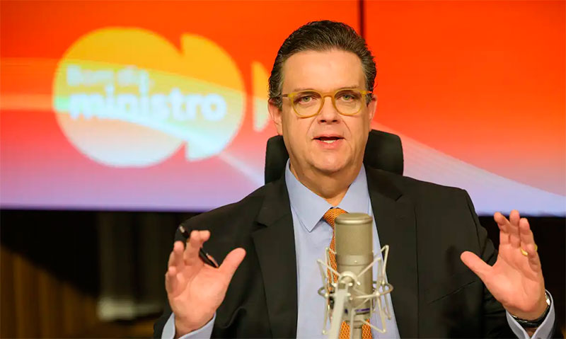 Ministro Wolney Queiroz