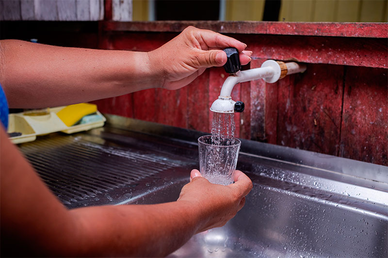 &Aacute;guas de Manaus reajusta tarifa em 5,52% e a de esgoto em 80%