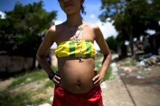 De janeiro a abril deste ano, 250 partos no Amazonas foram mães com idades entre 10 a 14 anos (Foto: UNICEF/BRZ/Ueslei Marcelino)