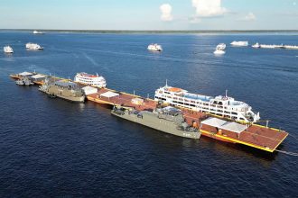 Posto da Marinha de fiscalização de embarcações é conhecido como 'Chapa Quente' (Foto: Marinha do Brasil/Divulgação)