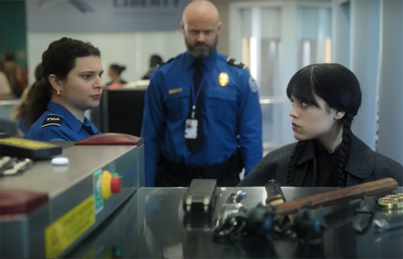 Atriz Jena Orterga em cena Wandinha 2: nova temporada de série da Netflix (Imagem: Netflix/Reprodução)