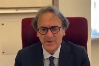 Deputado Angelo Bonelli alega que Itália não pode ser refúgio para condenados por golpe de Estado (Imagem: Instagram/Reprodução)
