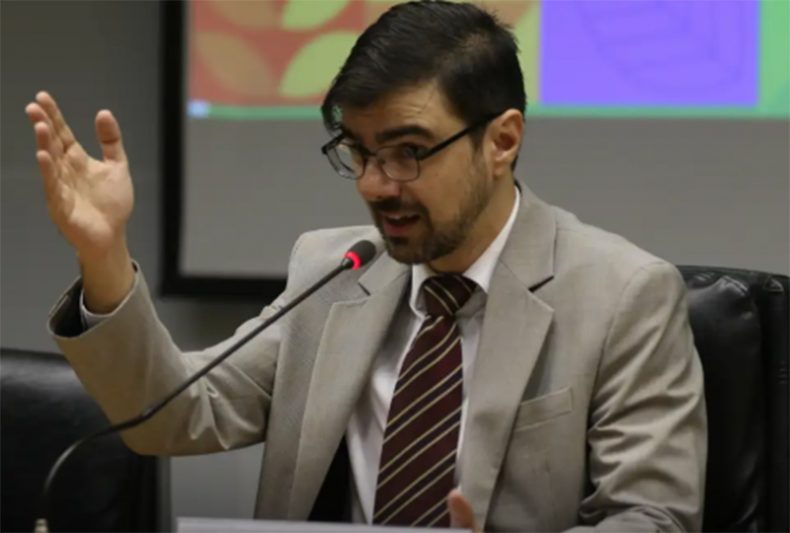 Guilherme Mello defende taxação dos ricos para reduzir desigualdade no país (Foto: José Cruz/ABr)