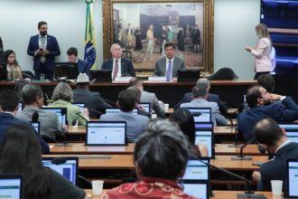 Votação da PEC da Segurança na CCJ da Câmara foi adiado por pedido de vistas (Foto: Bruno Spada/Agência Câmara)