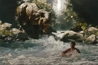 Cena de Jurassic World Recomeçou: novo filme da franquia estreia nesta quinta (Imagem: YouTube/Reprodução)