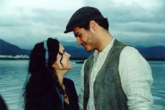 Ana Paula Arósio e Thiago Lacerda são os protagonistas de Terra Nostra (Foto: TV Globo/Divulgação)