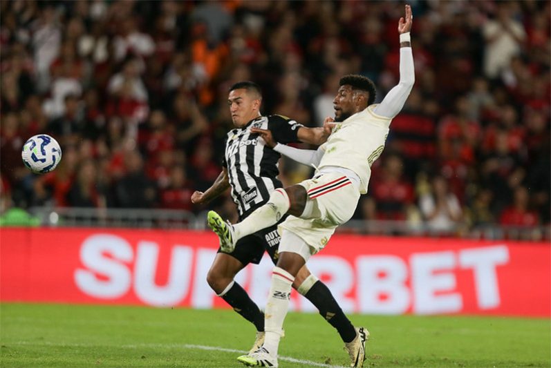 O Atlético-MG levou a melhor no primeiro jogo contra o Flamengo nas oitavas de final da Copa do Brasil (Foto: Gilvan de Souza/Flamengo)