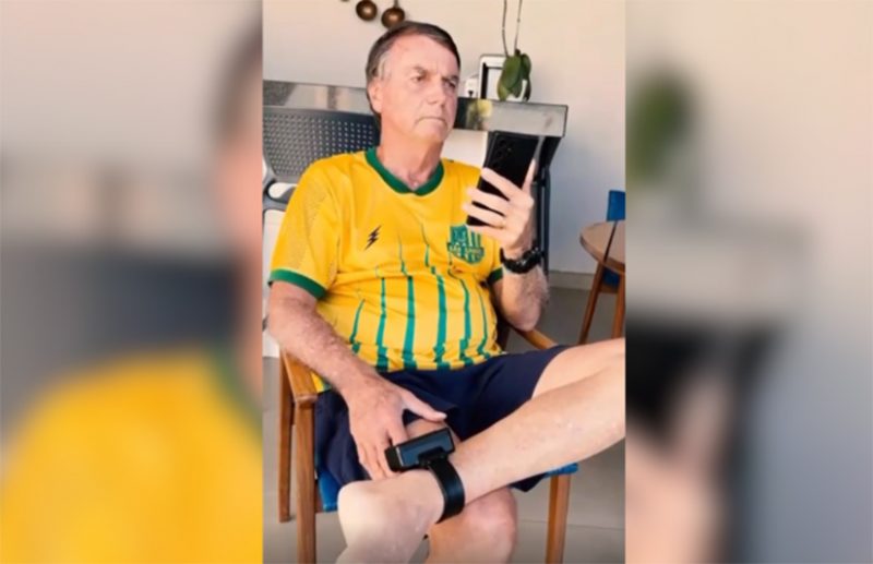 Ex-presidente Jair Bolsonaro em vídeo no qual participou por telefone de ato no Rio de Janeiro (Imagem: X Twitter/Reprodução)