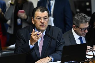 Senador Eduardo Braga defende CPI para apurar adultização nas redes sociais (Foto: Assessoria/Divulgação)