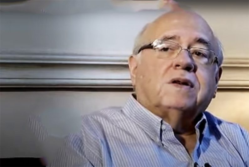 Escritor Luis Fernando Veríssimo está internado na UTI (Imagem: YouTube/Reprodução)