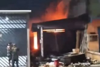 O Corpo de Bombeiros foi acionado para atender a ocorrência que assustou moradores (Foto: Reprodução/WhatsApp)