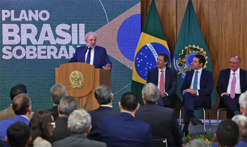 Presidente Lula lançou o Plano Brasil Soberano de apoio a empresas afetadas por tarifaço dos EUA (Foto: José Cruz/ABr)