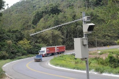 Radar eletrônico foi desativado por falta de recursos (Foto: Agência Brasil)