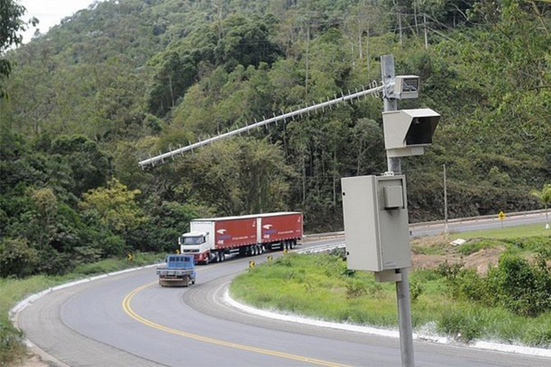 Radar eletrônico foi desativado por falta de recursos (Foto: Agência Brasil)