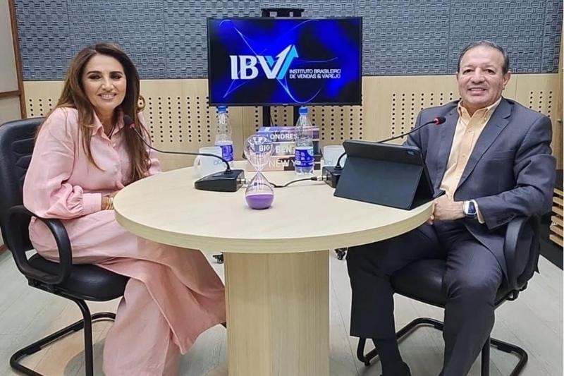 Maza Lopes foi entrevistada por Marcelo Salum no programa Virando o Jogo (Foto: Divulgação)