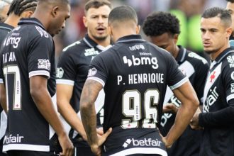 Jogadores do Vasco saíram atrás no placar, mas igualaram resultado (Foto: Matheus Lima/Vasco)
