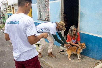 Os vacinadores atuarão no período de 1º de outubro a 29 de dezembro de 2025 (Foto: ony Clay Borges / Semsa)
