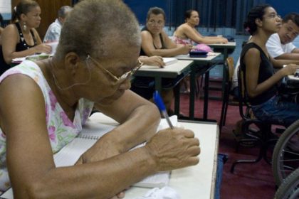 Pacto pela alfabetização e educação de jovens e adultos alcança 92 mil matrículas (Foto: Wanderley Pessoa/MEC)