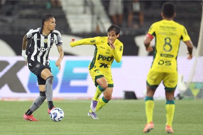 Lance de jogo: Botafogo abriu 3 gols de vantagem, mas sofreu empate do Mirassol (Foto: Vitor Silva/Botafogo FR)