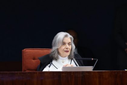 Cármen Lúcia votou pela condenação de Bolsonaro e mais sete réus na trama golpista (Imagem: STF/YouTube/Reprodução)