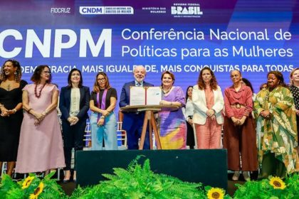Presidente Lula ao abrir a Conferência Nacional de Políticas para as Mulheres (Foto: Ricardo Stuckert/PR)