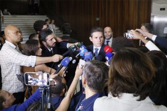 Hugo Motta disse que vai aguardar conversa com deputados antes de decidir sobre a PEC da Anistia (Foto: Marina Ramos/Agência Câmara)